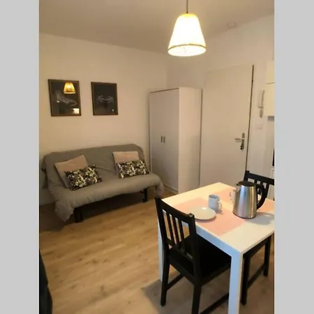 Centre 10 - Entree Autonome